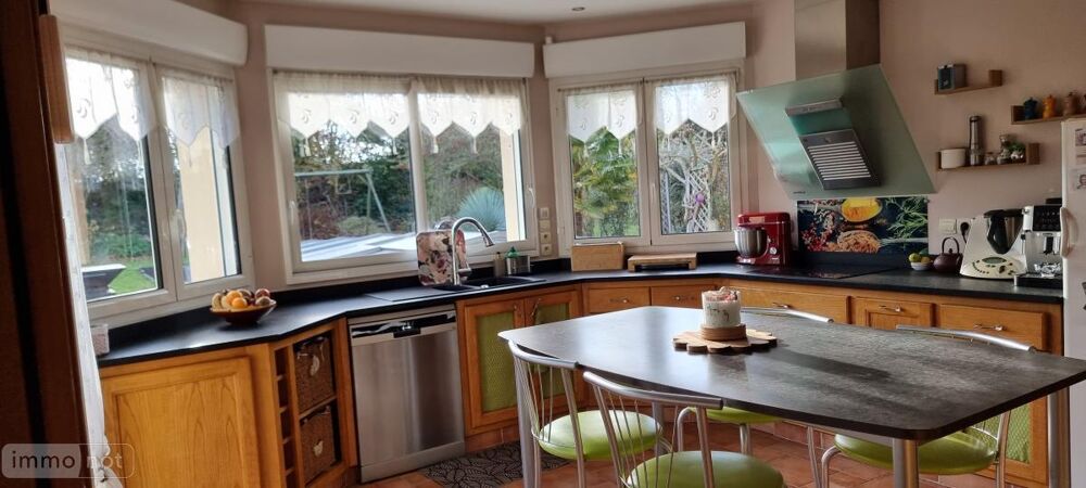 � vendre  Maison Saint-Cyr-sur-Loire (37540)