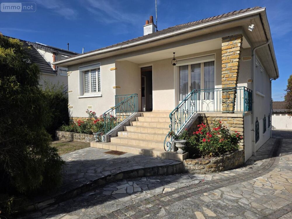 vente Maison - 5 pièce(s) - 141 m² Vierzon (18100)