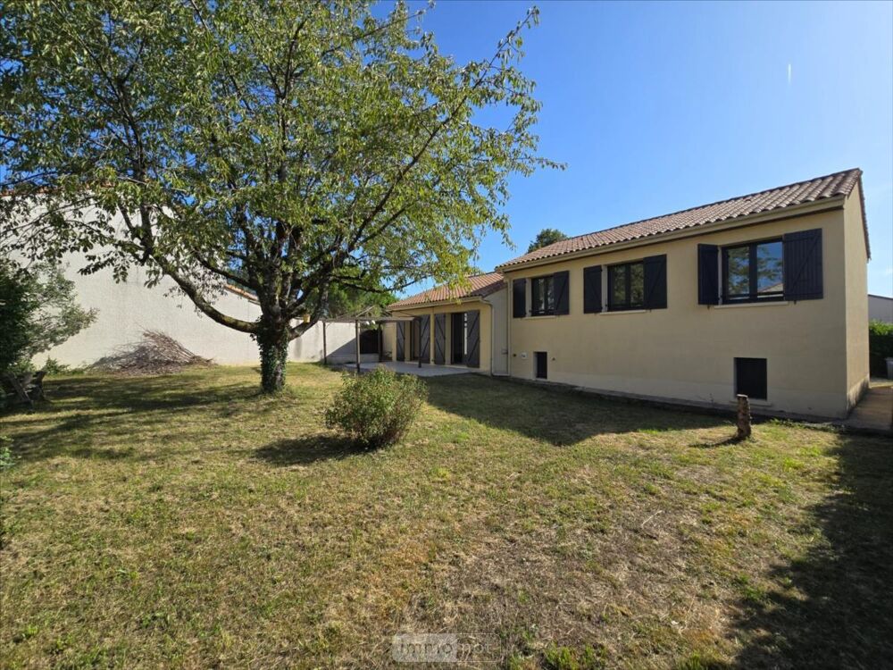 vente Maison - 5 pièce(s) - 100 m² Buxerolles (86180)