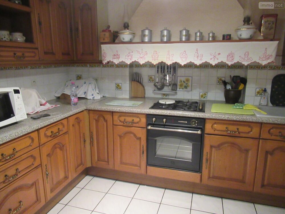 Grande propriété à vendre à Saint-Crépin dans les Hautes....