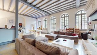  Maison à vendre 15 + pièces 764 m²