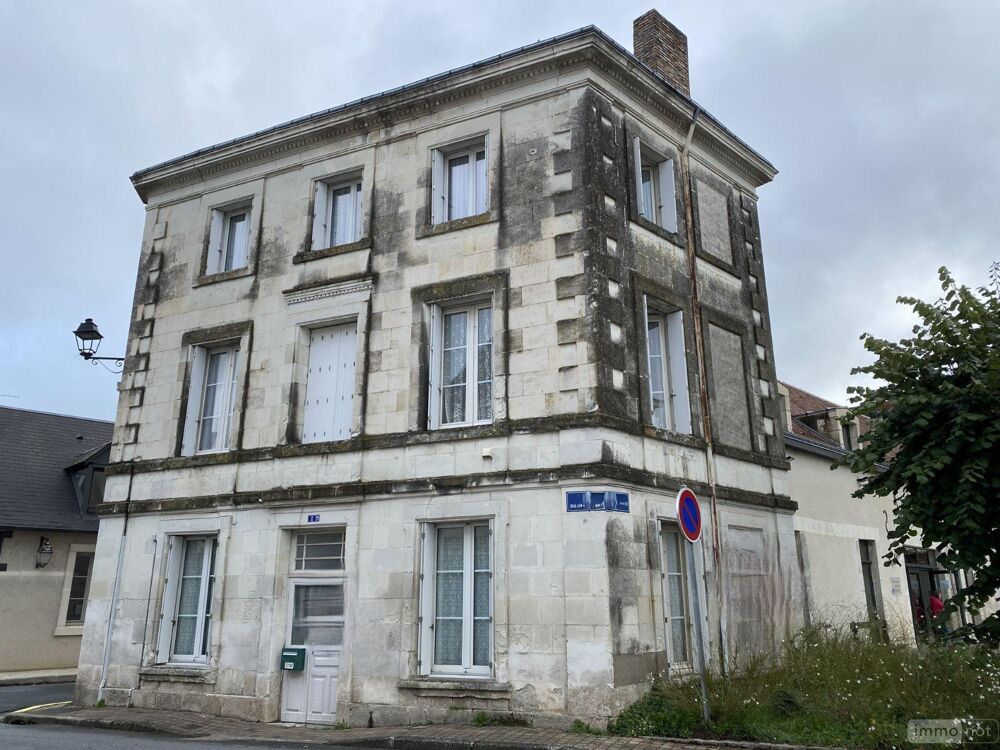 Immeuble de rapport situé au c?ur de bourg et proche de ....