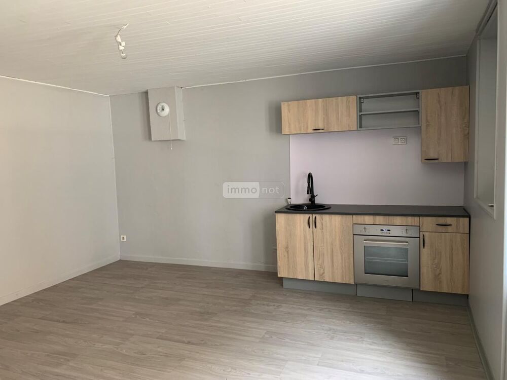Maison de village de 62 m² à louer, BETTANT (01500) A....