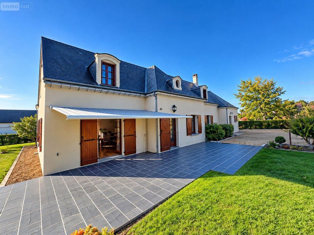 vente Maison - 13 pièce(s) - 221 m² Ruillé-sur-Loir (72340)