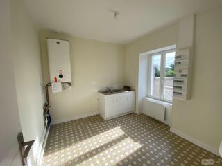  Appartement à louer 4 pièces 80 m²