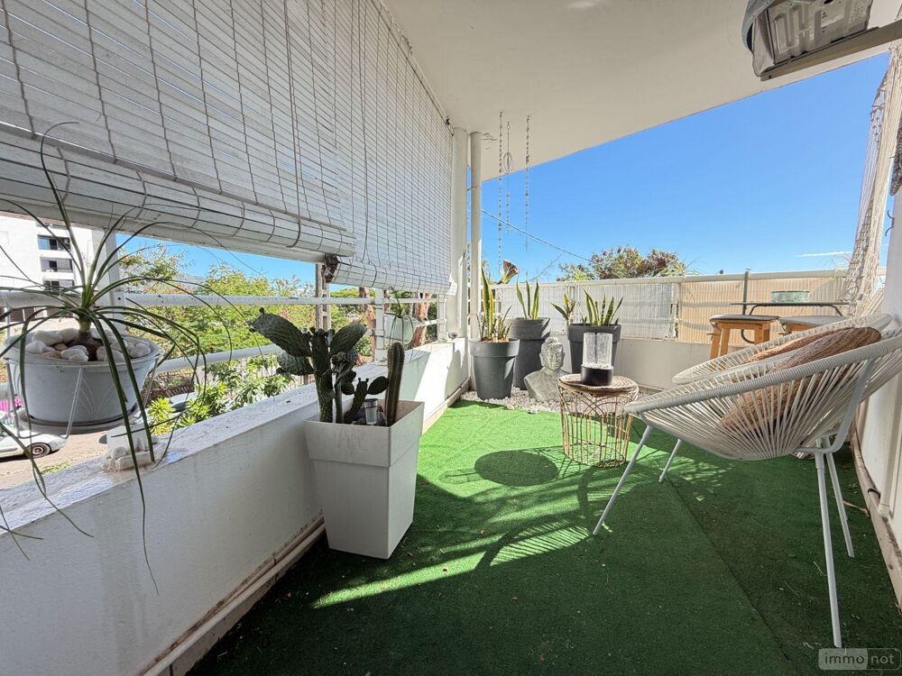 vente Immeuble - 3 pièce(s) - 52 m² Sainte-Clotilde (97490)