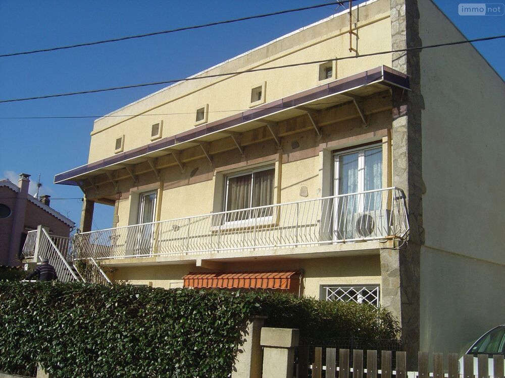 vente Maison - 10 pièce(s) - 238 m² Hyères (83400)