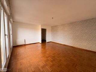  Appartement à louer 3 pièces 67 m²