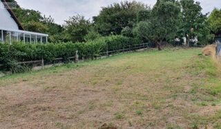  Terrain à vendre 643 m²