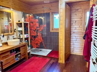  Chalet à vendre 6 pièces 260 m²