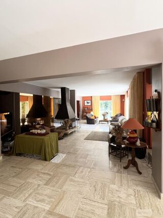  Maison � vendre 6 pi�ces 231 m�