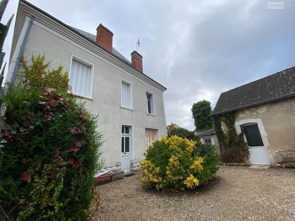 Un ensemble immobilier composé de deux habitations à rén....