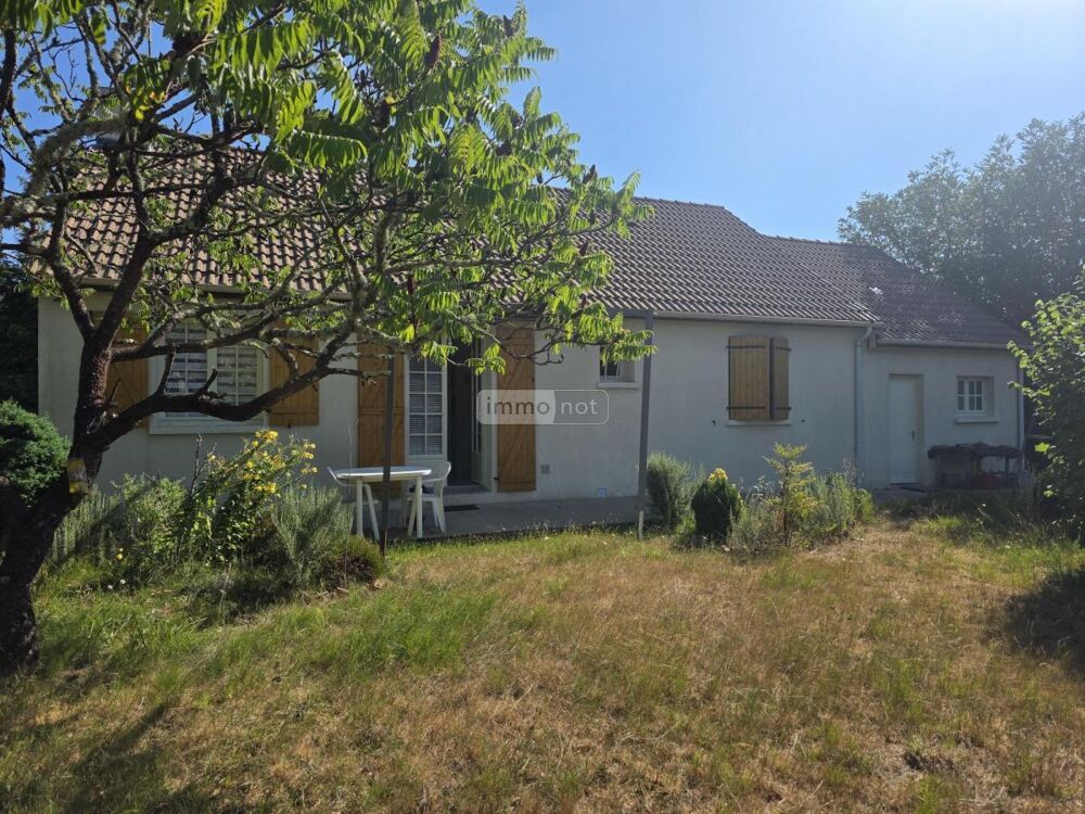 Maison de plain-pied de 89 m², implantée sur un terrain ....