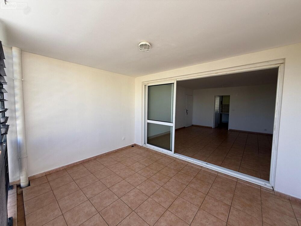 vente Appartement - 3 pièce(s) - 61 m² Saint-Gilles Les Bains (97434)