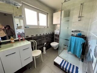  Immeuble à vendre 2 pièces 48 m²