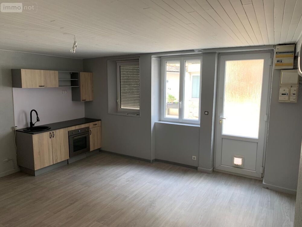 Maison de village de 62 m² à louer, BETTANT (01500) A....