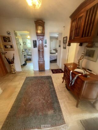  Immeuble à vendre 2 pièces 74 m²