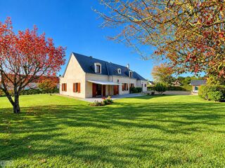  Maison à vendre 13 pièces 221 m²