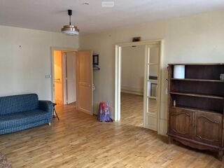  Appartement  vendre 4 pices 82 m