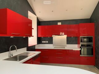  Appartement à louer 3 pièces 95 m²