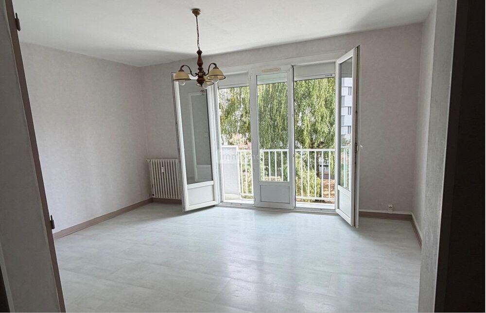 A VENDRE Appartement situé à Saint-Sébastien-sur-Loire ....