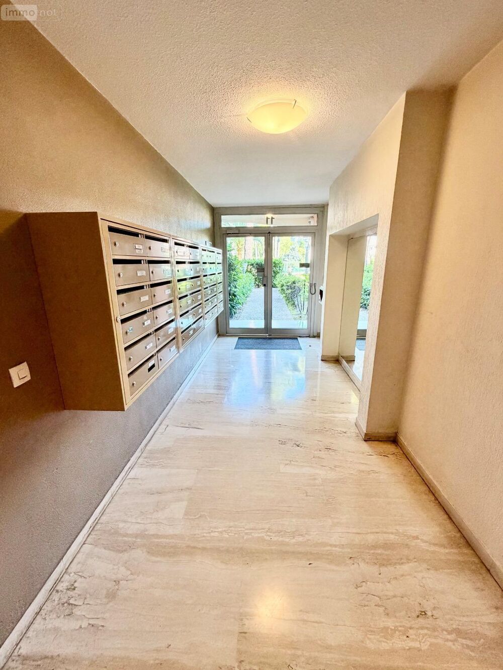 vente Appartement - 1 pièce(s) - 20 m² Mandelieu-la-Napoule (06210)
