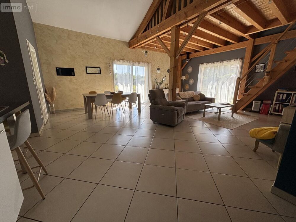 vente Maison - 4 pièce(s) - 133 m² Talissieu (01510)