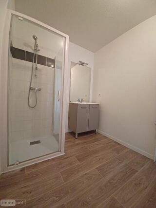  Immeuble � vendre 3 pi�ces 49 m�