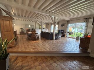  Maison à vendre 9 pièces 332 m²