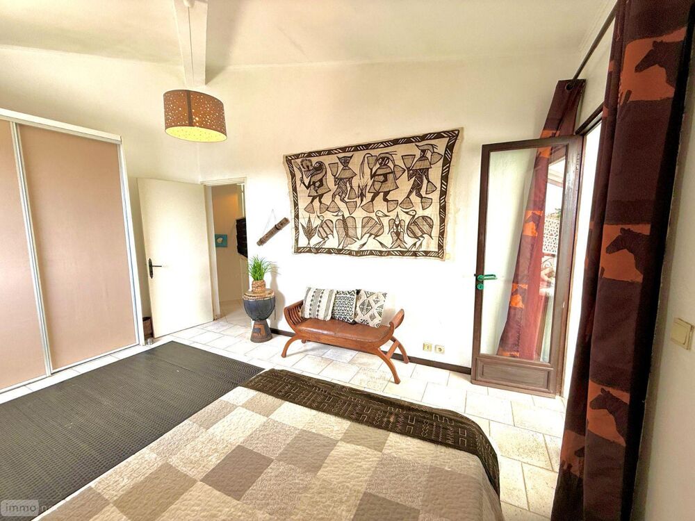 � vendre  Villa Saint-Pierre (97410)