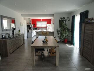  Maison  vendre 5 pices 131 m