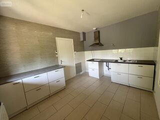  Maison à louer 4 pièces 85 m²