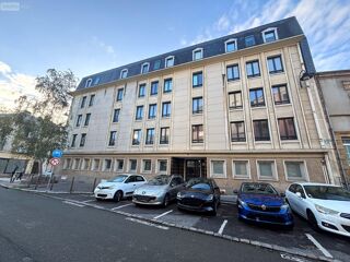  Entreprises Commerces / Vente Commerces - 102 m² Évreux (27000)