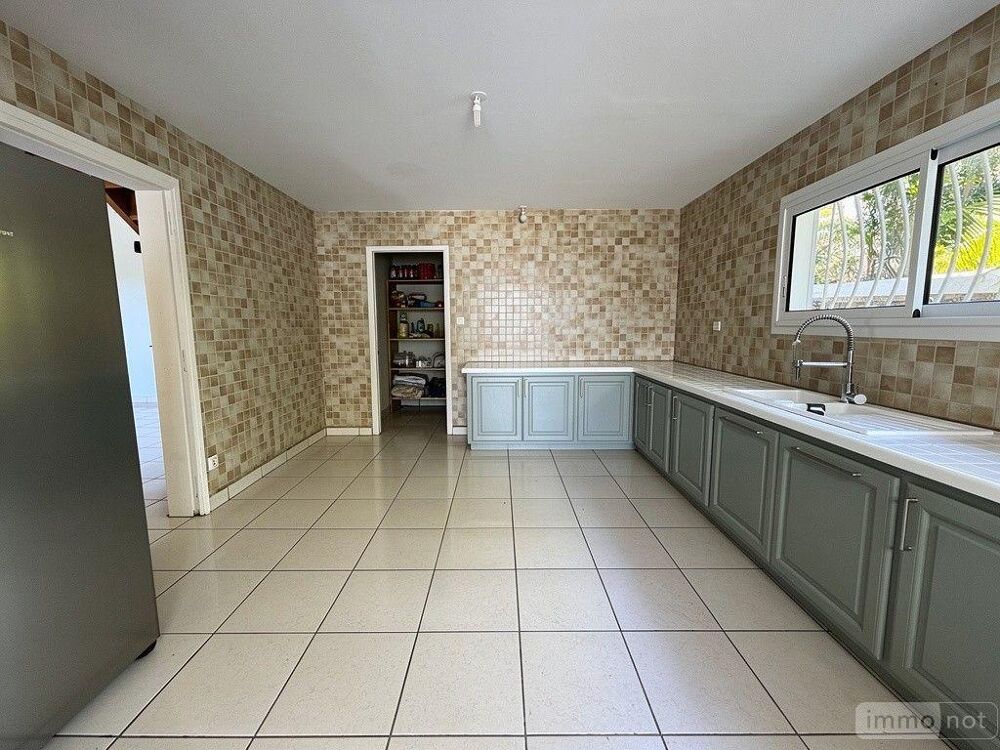 vente Maison - 5 pièce(s) - 194 m² La Réunion (97400)
