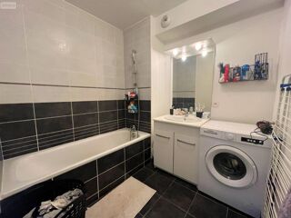  Immeuble à vendre 2 pièces 48 m²