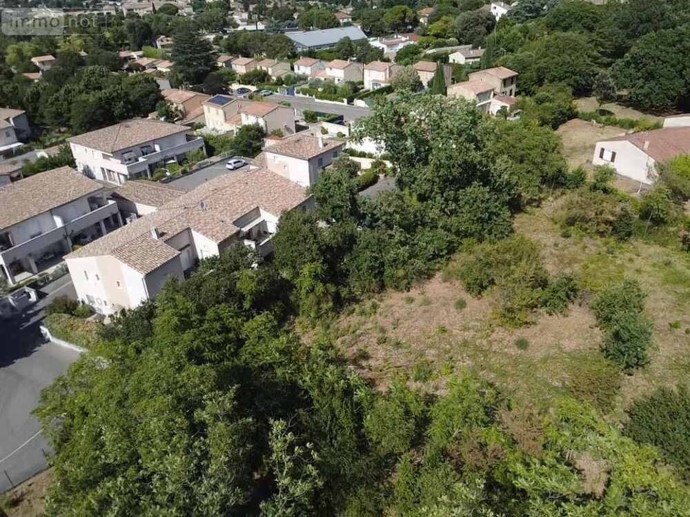 vente Terrain - 3045 m² Saint-Paul-Trois-Châteaux (26130)