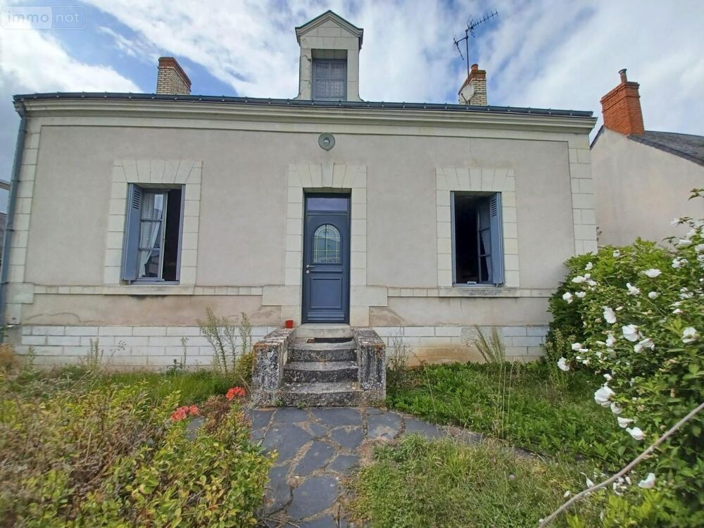 Beaucoup de charme et de potentiel pour cette maison de ....