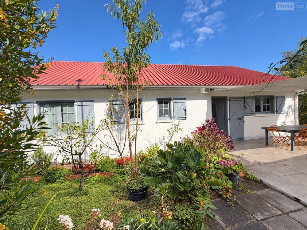 vente Villa - 5 pièce(s) - 197 m² La Réunion (97400)