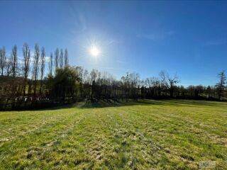  Terrain à vendre 5835 m²