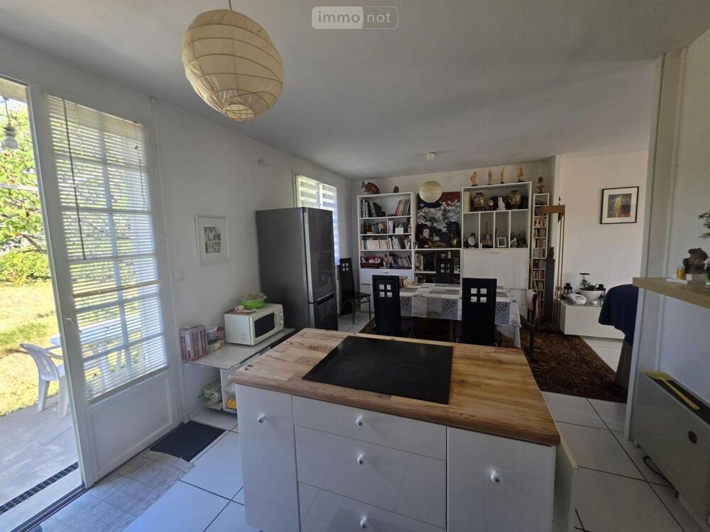 vente Maison - 4 pièce(s) - 90 m² Neuvy-sur-Barangeon (18330)