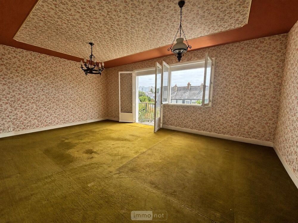 Maison non mitoyenne à rénover située à Lorient dans le ....