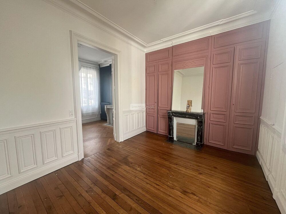 A VENDRE à EVREUX, en centre-ville, une charmante maison....
