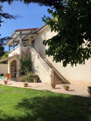  Maison à vendre 7 pièces 194 m²