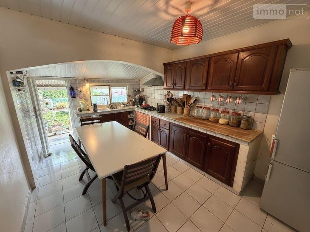 vente Maison - 4 pièce(s) - 125 m² Saint-André (97440)