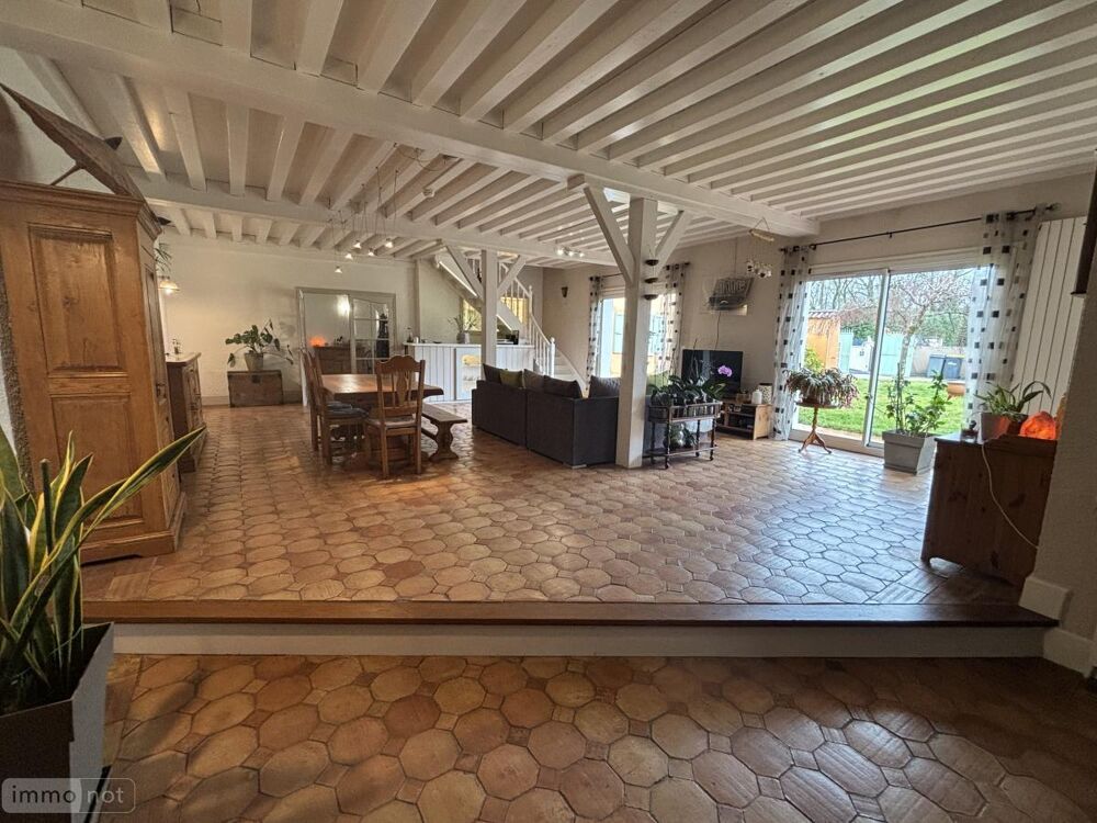 � vendre  Maison Toussieux (01600)