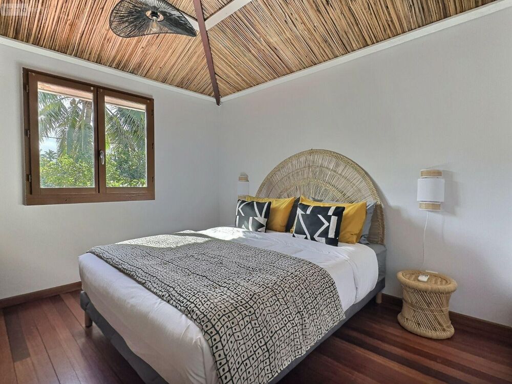 � vendre  Maison L' �tang-Sal� (97427)