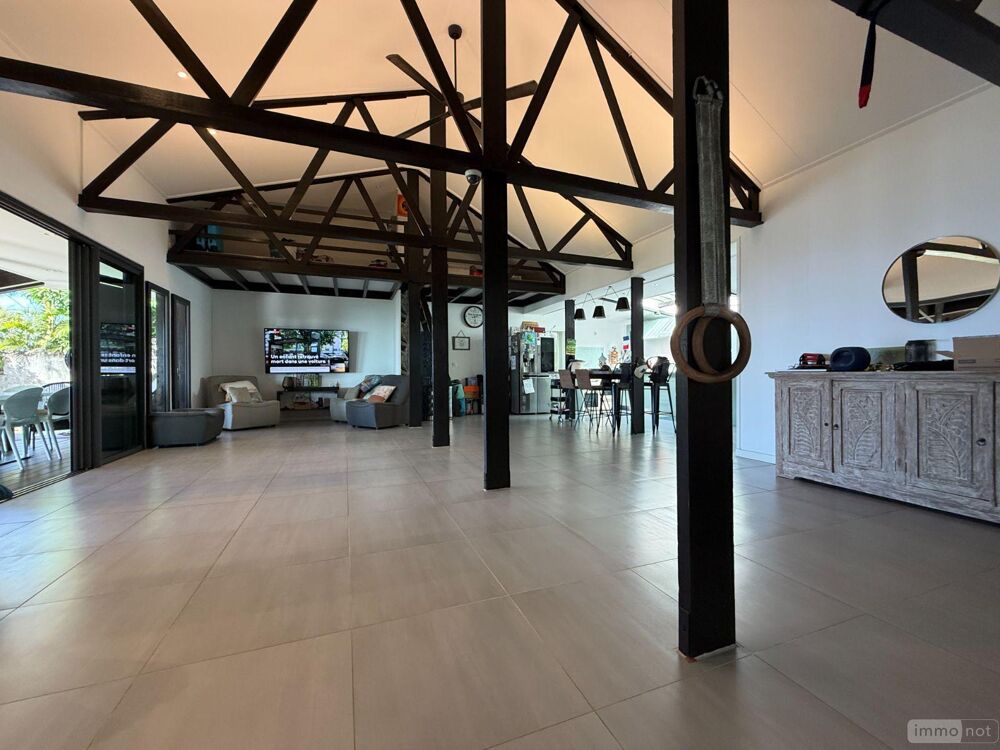 vente Maison - 5 pièce(s) - 136 m² Saint-Denis (97400)