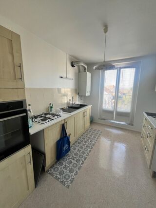  Immeuble  vendre 4 pices 85 m