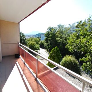  Immeuble à vendre 2 pièces 40 m²