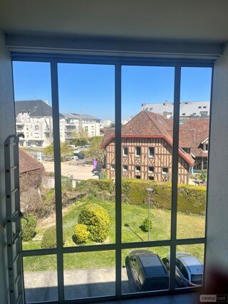  Immeuble  vendre 4 pices 85 m